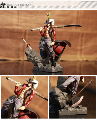 Mihawk One Piece Boxed Figurine